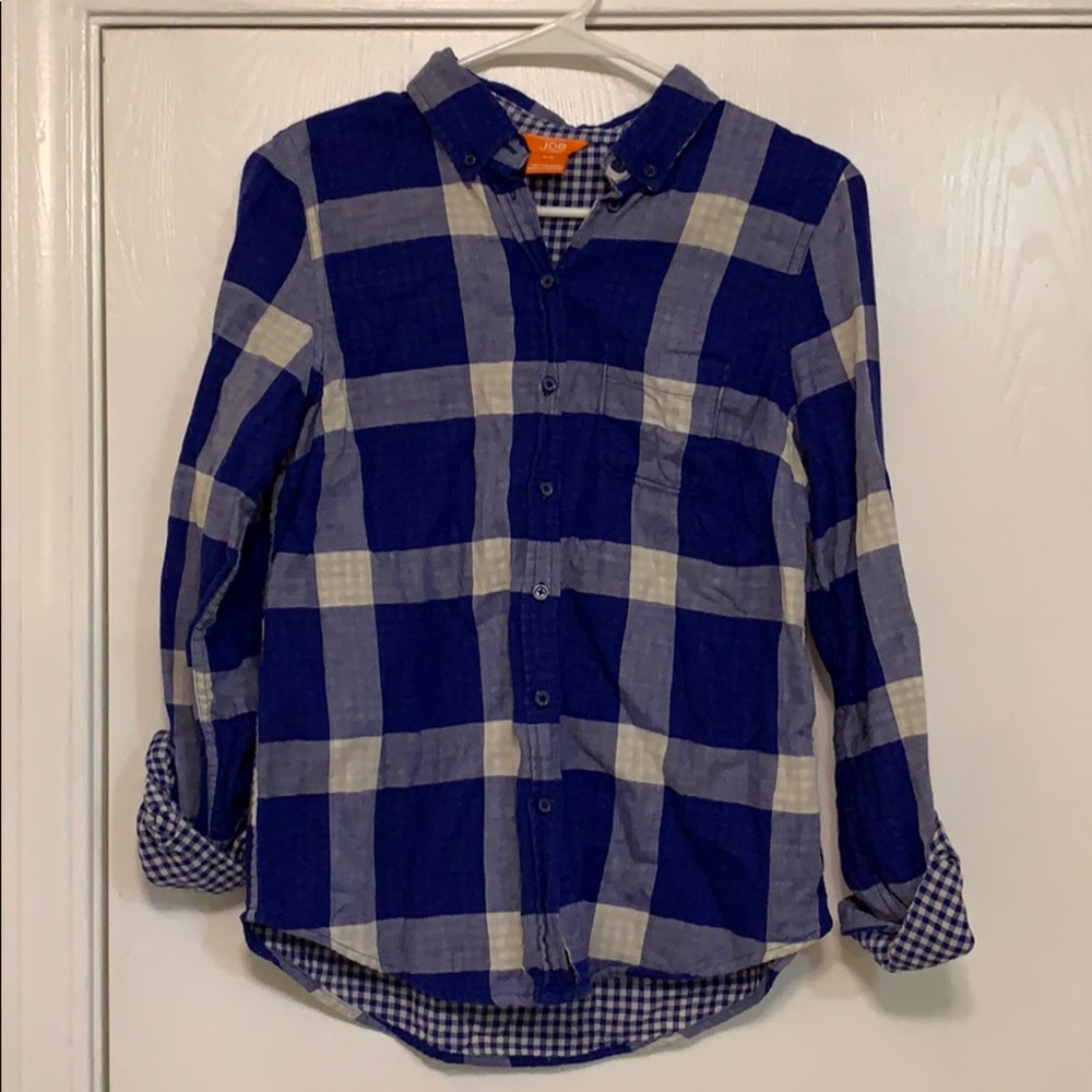 Button Up - Picture 2 of 5
